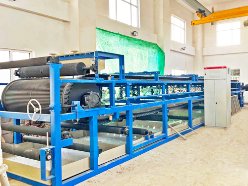 博宇環(huán)保-真空帶式過濾機.jpg 博宇環(huán)保-真空帶式過濾機.jpg